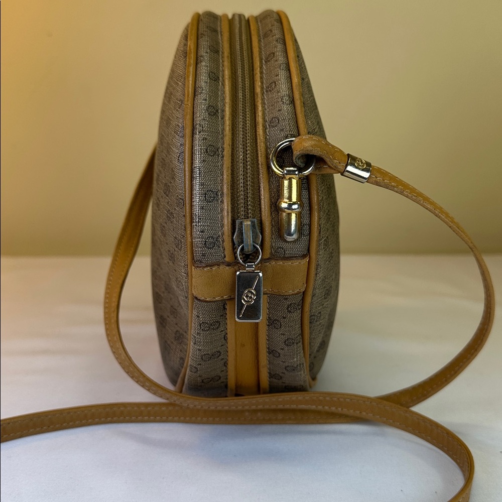 Gucci Monogram RARE Vintage 1980’s Micro GG Round Ophidia Canteen Made in Italy - Picture 7 of 14